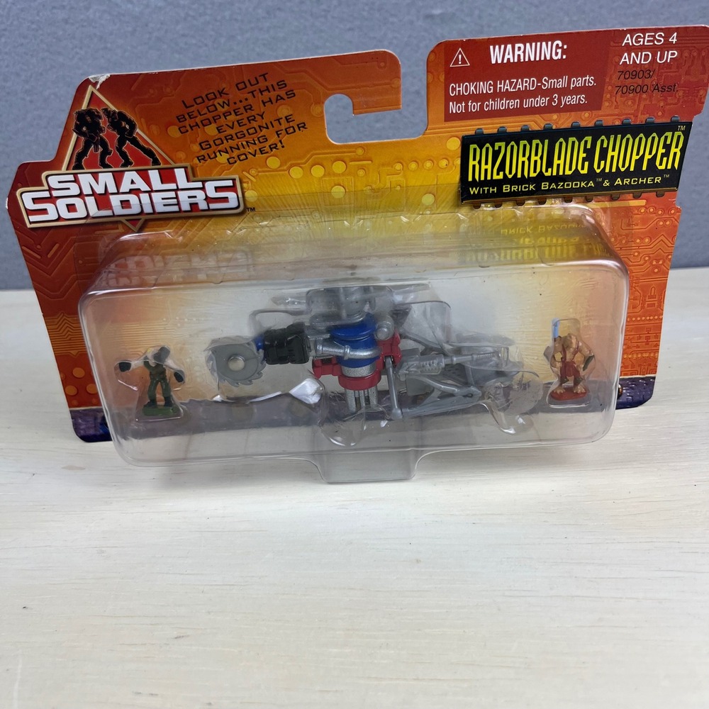 Vintage 1998 Kenner Small Soldiers Razorblade Chopper Brick Bazooka Archer 70903